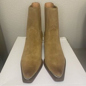 NIB CELINE TRIOMPHE CRUISER BOOTS CHELSEA BOOT IN SUEDE CALFSKIN - SIZE 41